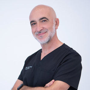 Dr. Manolo Raya